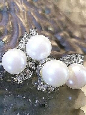 Miriam Haskell Pearl & Crystals Earrings Like New Vintage
